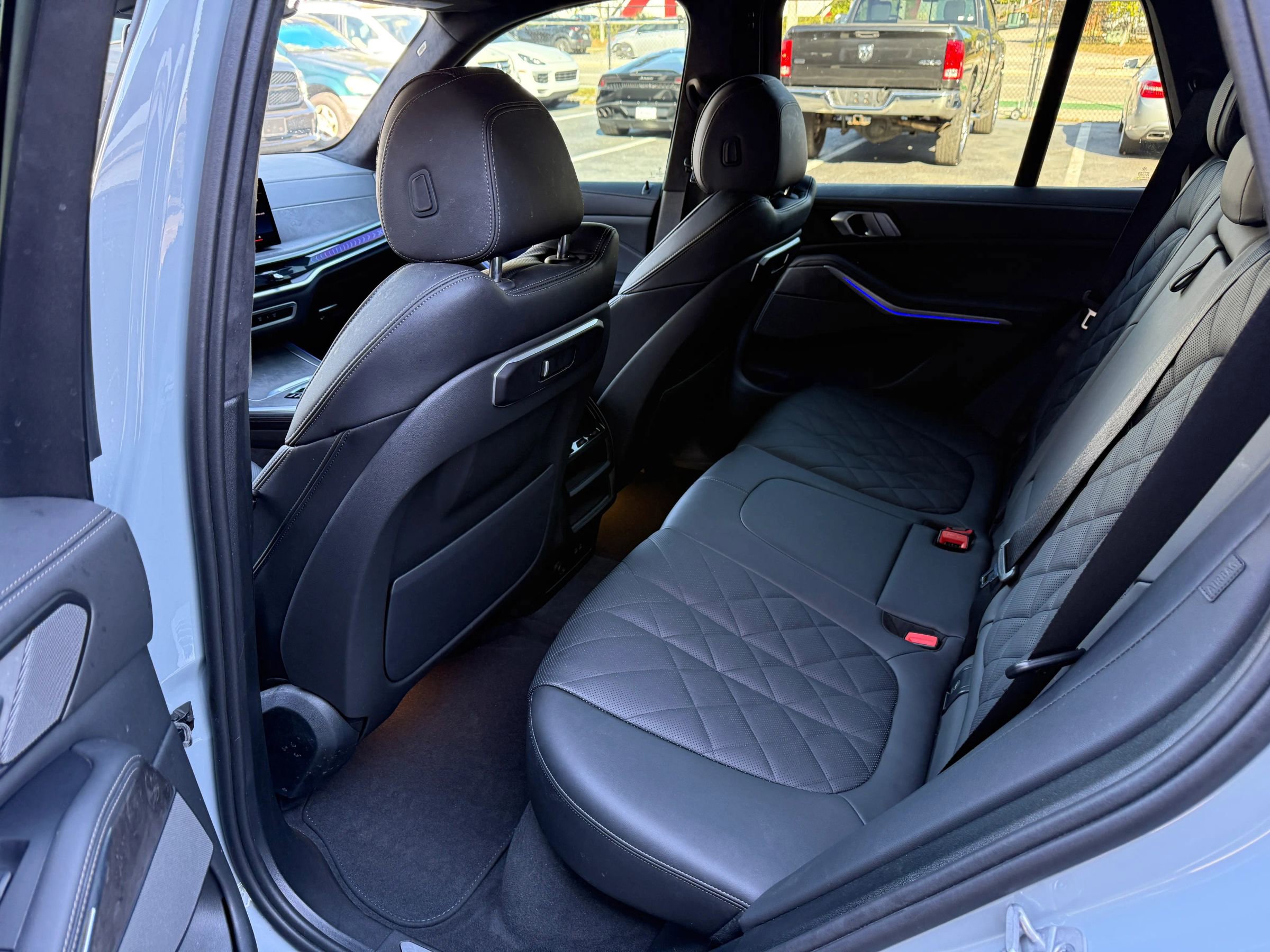 Used 2024 BMW X5 xDrive40i w/ M Sport Package image 16