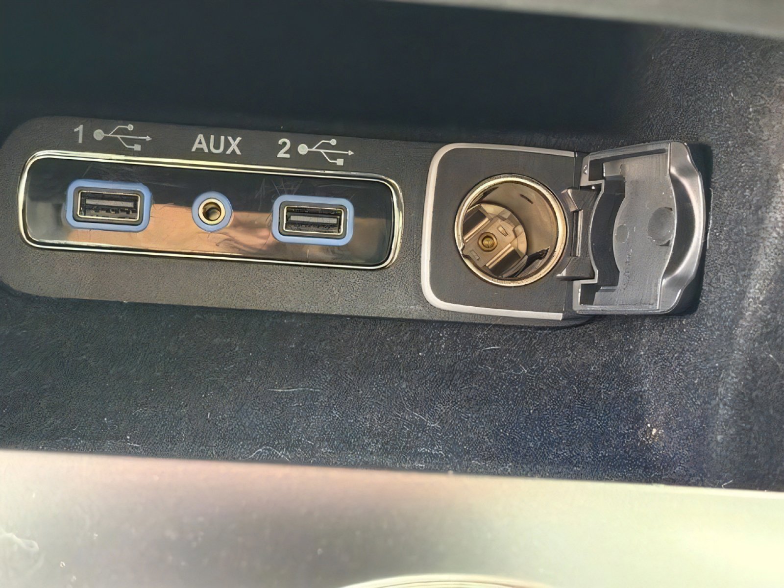 Used 2020 Jeep Grand Cherokee Altitude image 26