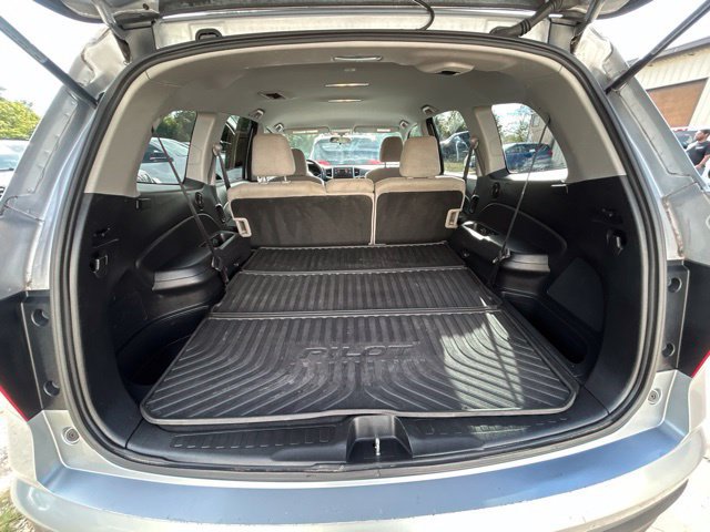 Used 2017 Honda Pilot LX image 12