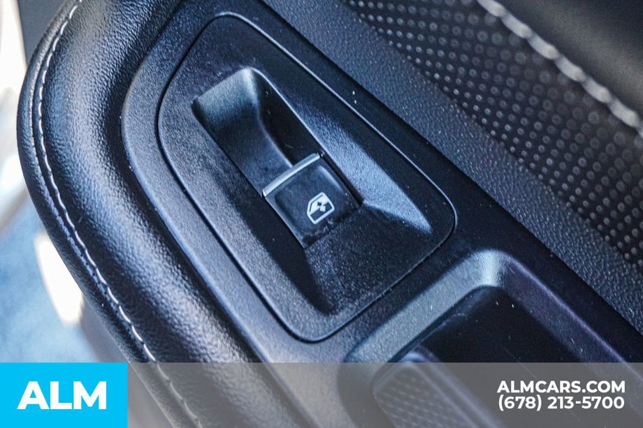 Used 2024 Volkswagen Atlas Cross Sport SE image 58