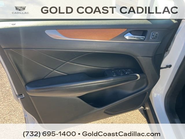 Used 2017 Lincoln MKC Reserve image 15