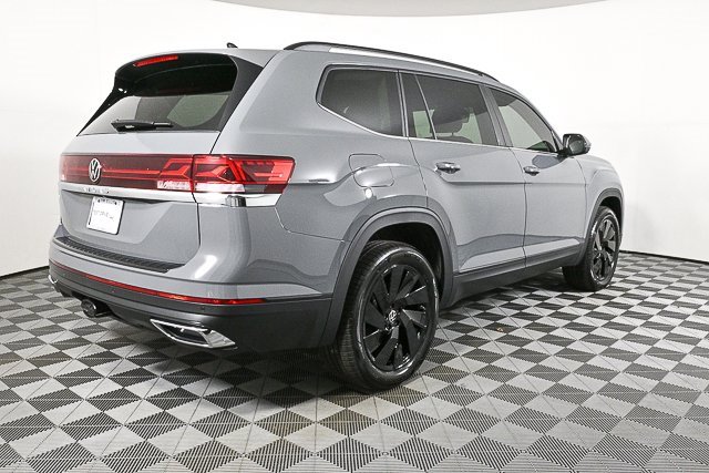 New 2026 Volkswagen Atlas SE image 3