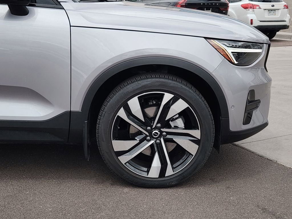 Used 2026 Volvo XC40 B5 Ultra w/ Protection Package Premier AWD/4WD image 29