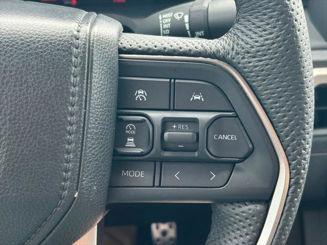 Certified 2025 Toyota Tacoma TRD Sport AWD/4WD image 39