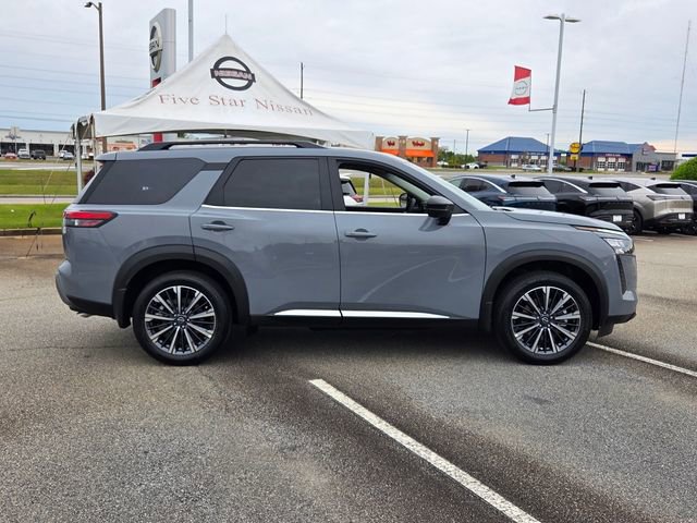 New 2026 Nissan Pathfinder Platinum w/ Cargo Package image 16