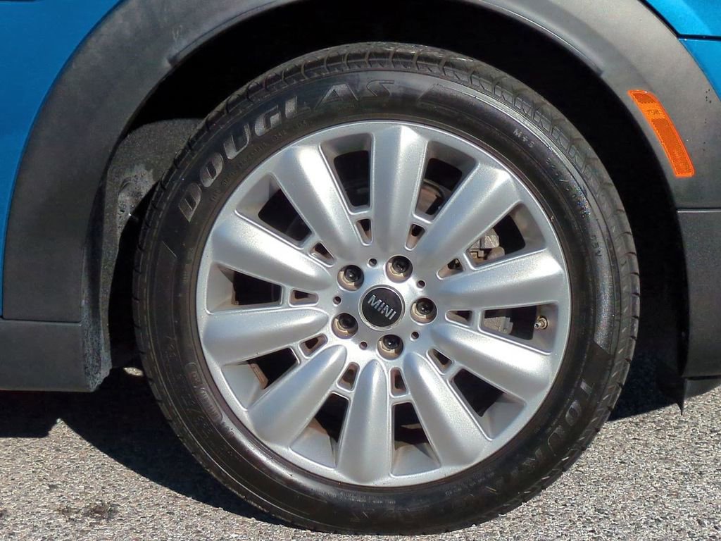 Used 2021 MINI Cooper Countryman Oxford Edition image 11