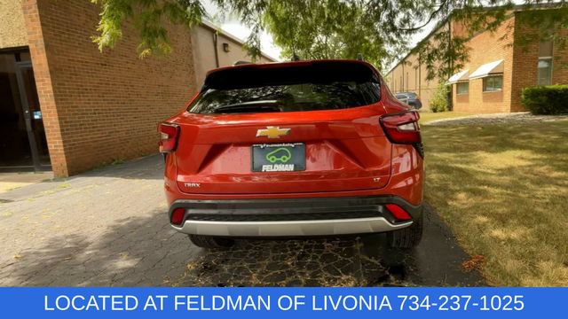 Certified 2024 Chevrolet Trax LT w/ Driver Confidence Package FWD image 7