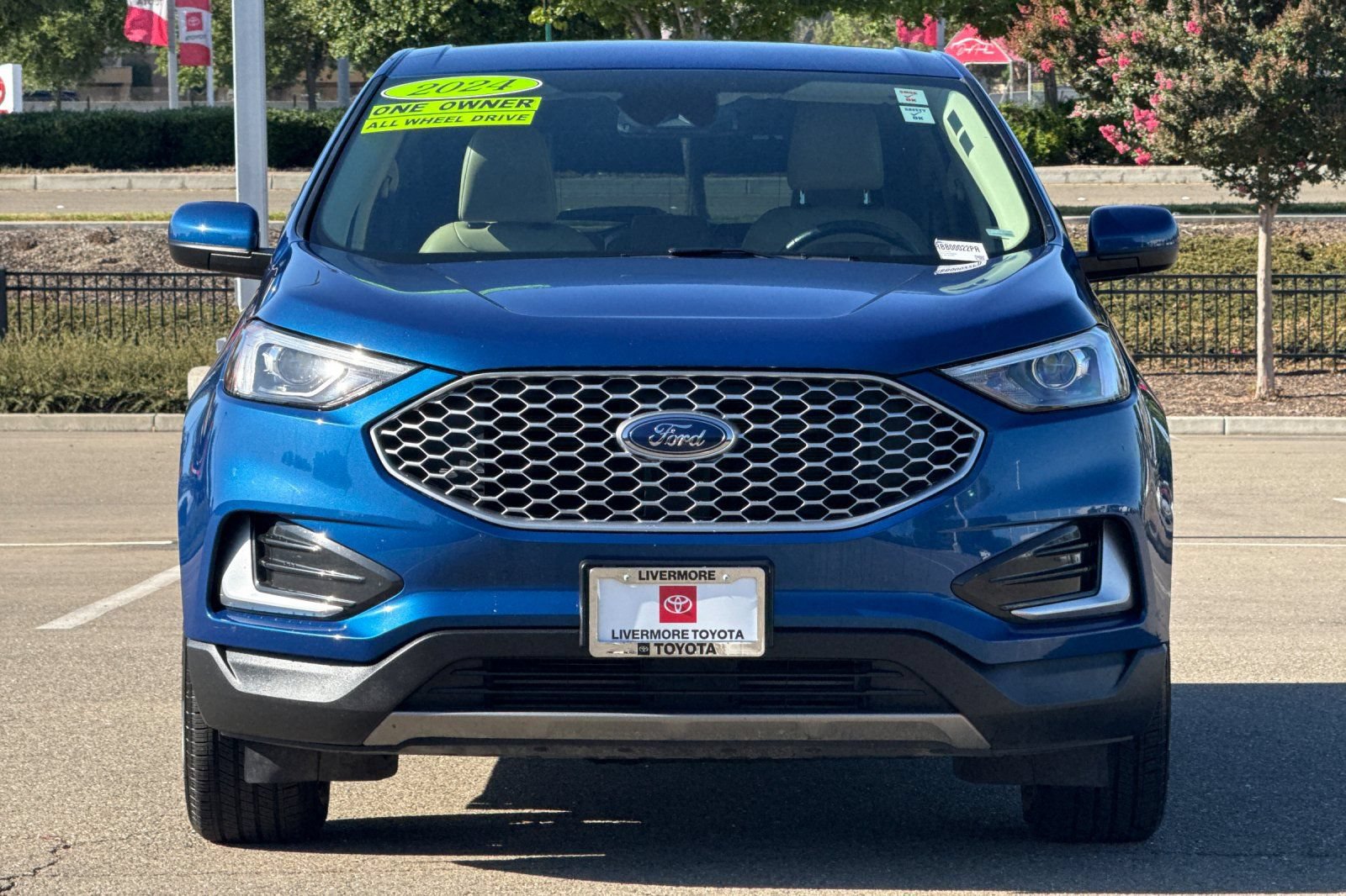 Used 2024 Ford Edge SEL AWD/4WD image 9