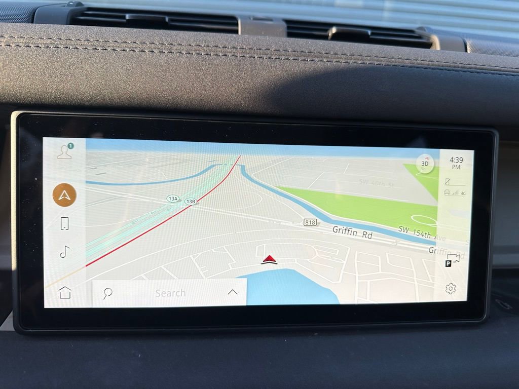 Used 2023 Land Rover Defender 110 S image 27