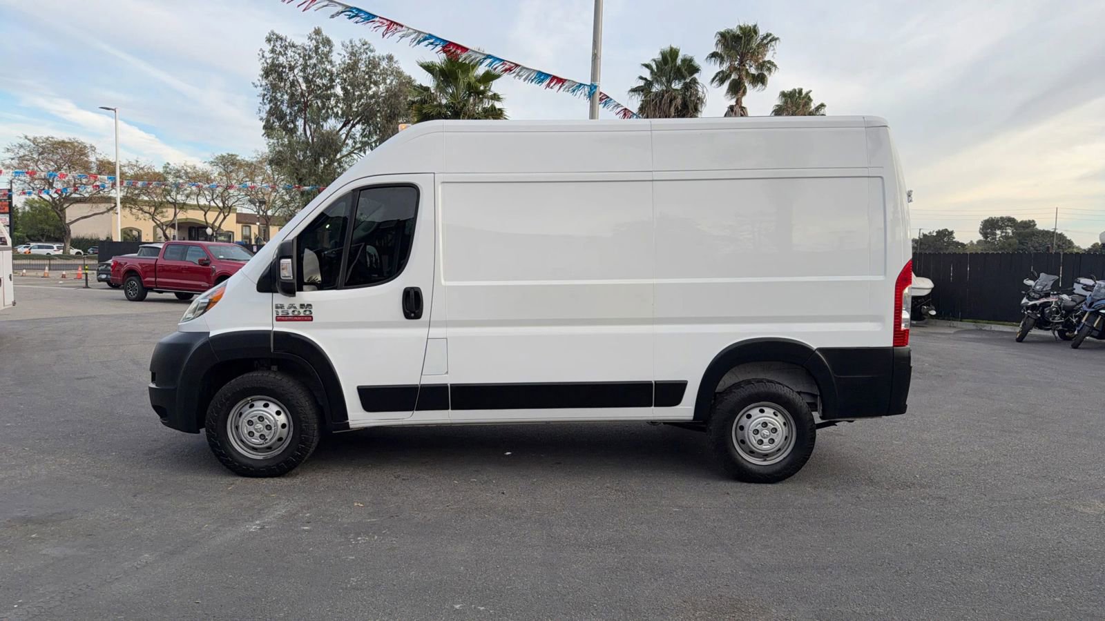 Used 2020 RAM ProMaster 1500 image 5
