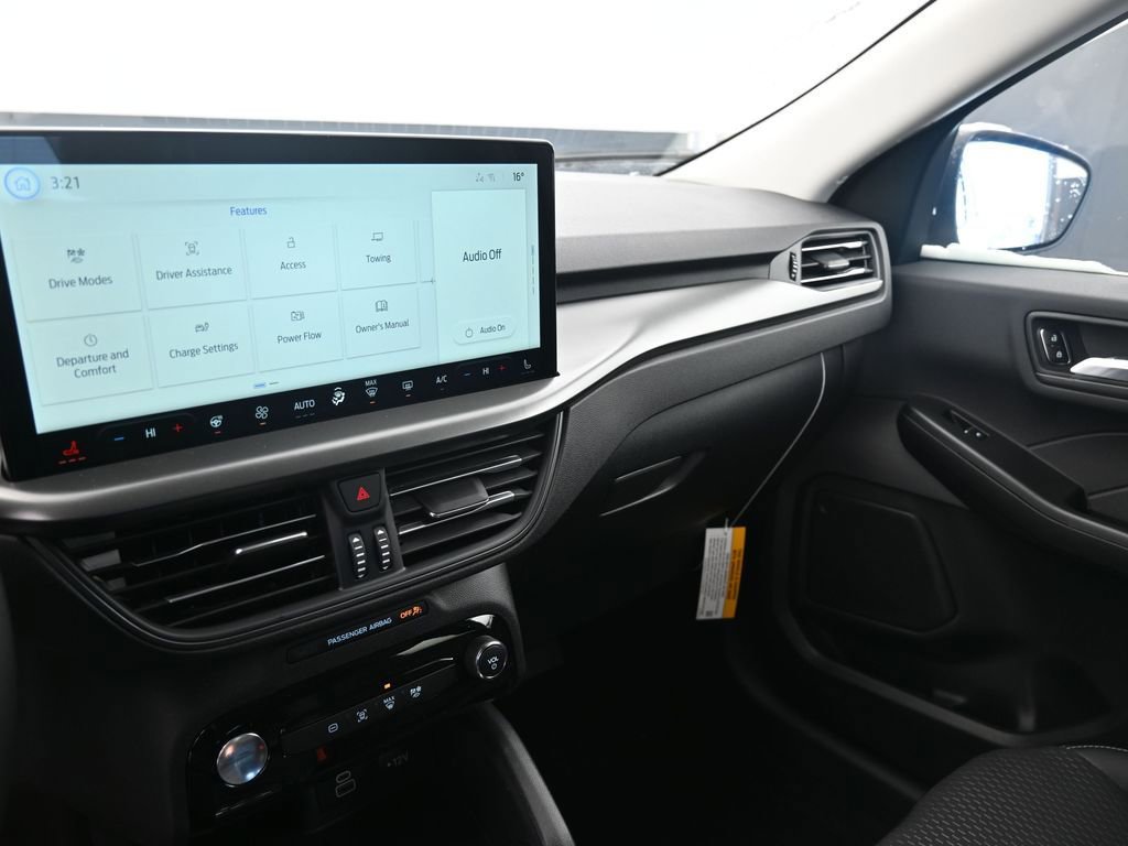 New 2026 Ford Escape Base w/ Class II Trailer Tow Package image 21