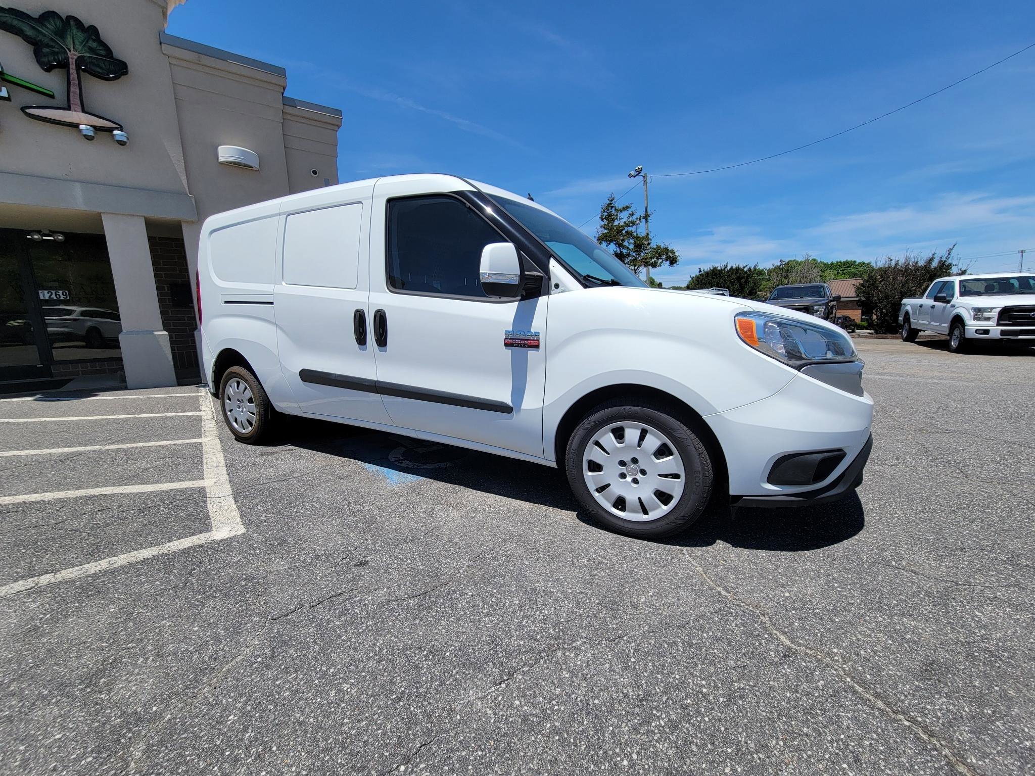 Used 2019 RAM ProMaster City Tradesman SLT FWD image 2