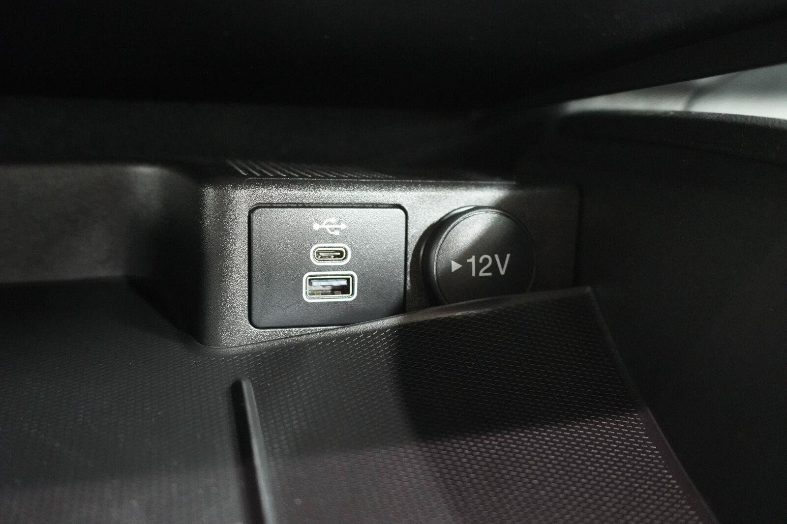 Used 2024 Ford Escape Active w/ Tech Pack #1 FWD image 17