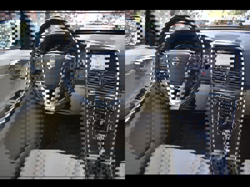 Used 2014 Volvo XC60 T6 image 27