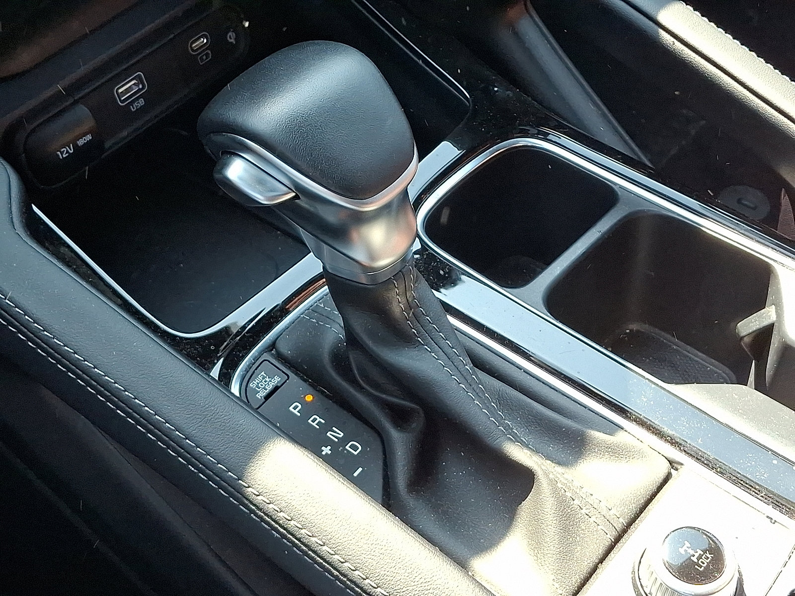 Used 2024 Kia Telluride SX Prestige AWD/4WD image 15