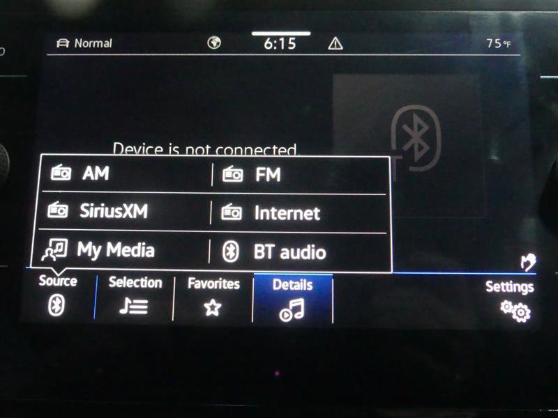 Used 2022 Volkswagen Atlas Cross Sport SE w/ Panoramic Sunroof Package image 43