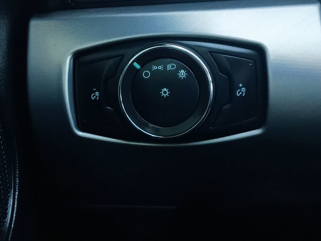 Used 2022 Ford Mustang Premium image 12