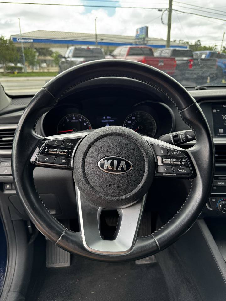 Used 2019 Kia Optima S FWD image 7