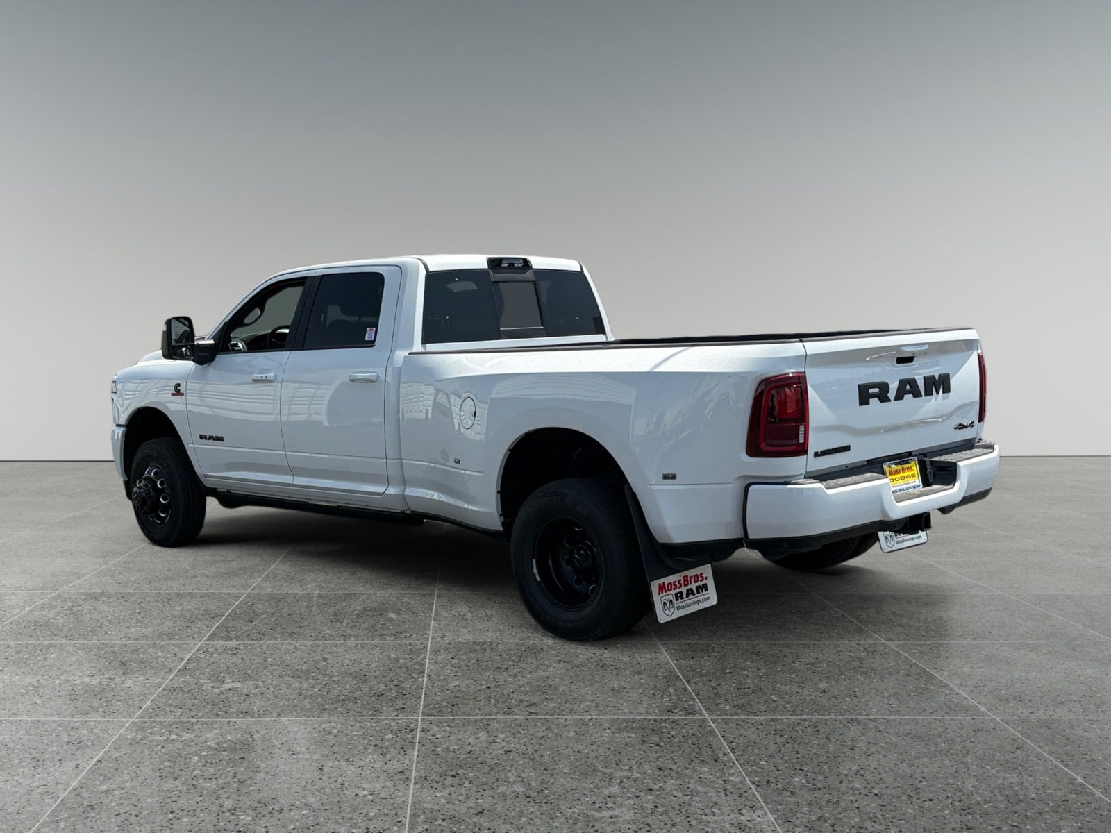 New 2026 RAM 3500 Laramie AWD/4WD image 3