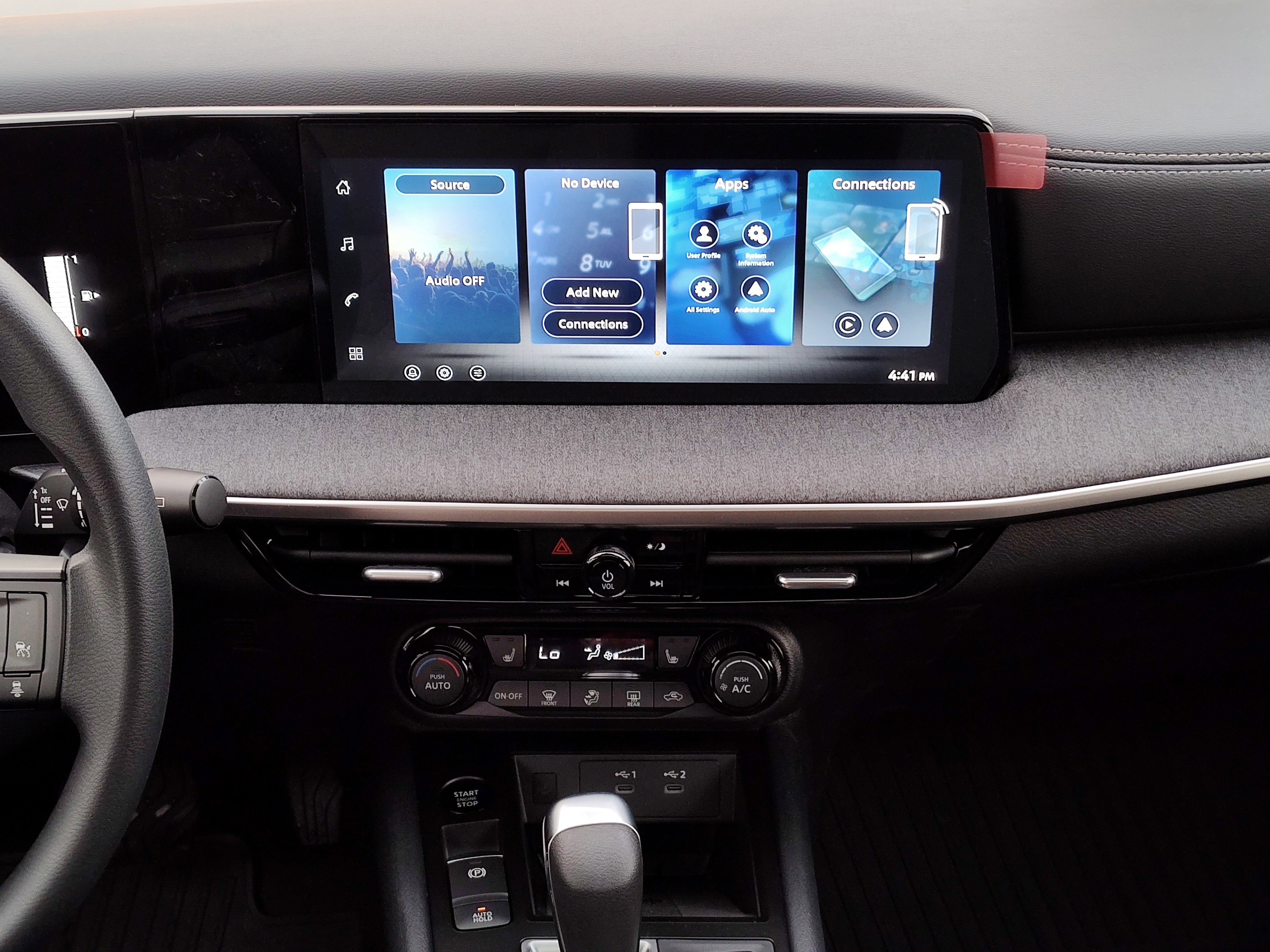 New 2026 Nissan Kicks SV w/ SV Premium Package image 8