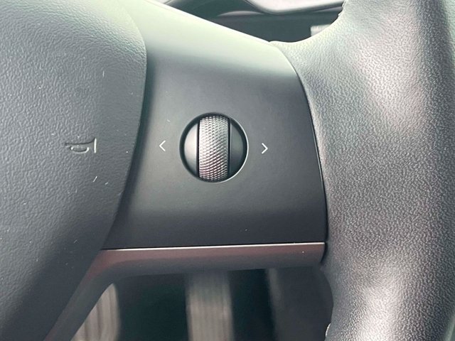 Used 2021 Tesla Model 3 Long Range AWD/4WD image 26