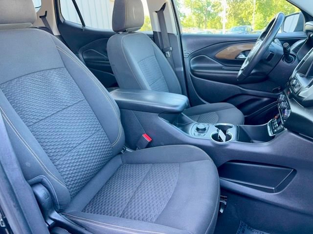 Used 2021 GMC Terrain SLE w/ Driver Convenience Package FWD image 9