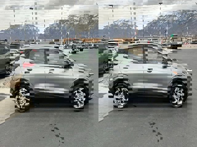 New 2027 Chevrolet Bolt LT w/ Comfort Package image 27