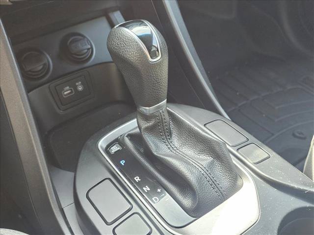 Used 2017 Hyundai Santa Fe Sport AWD/4WD image 27