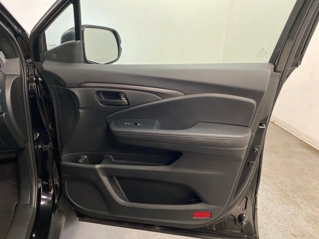 Used 2023 Honda Passport EX-L image 24