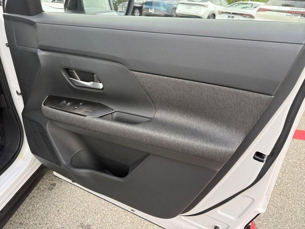 New 2026 Nissan Kicks SV w/ Cold Weather Package image 27