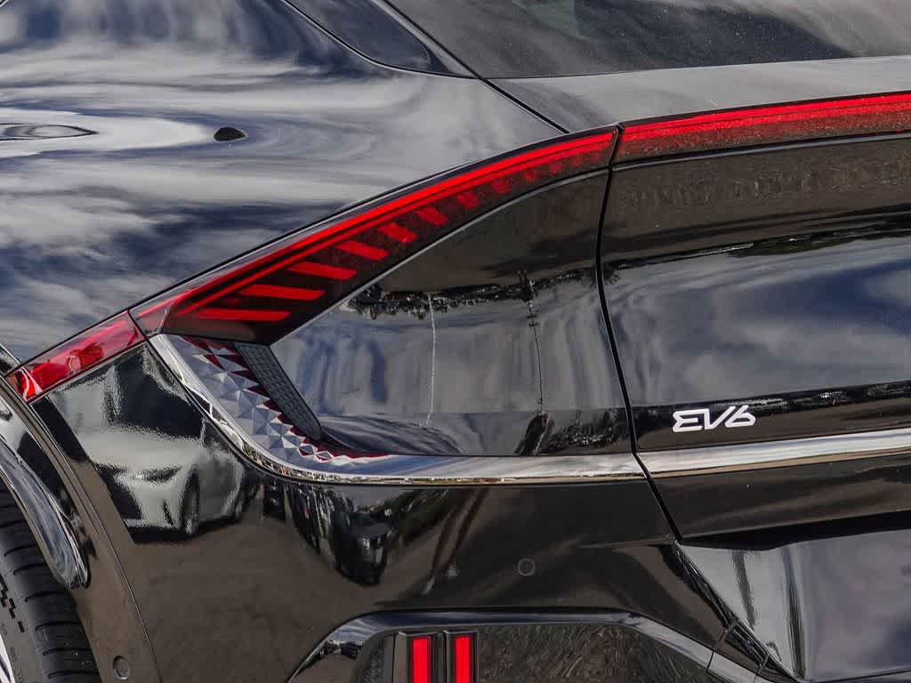 Used 2023 Kia EV6 GT image 7