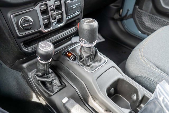 New 2026 Jeep Gladiator Sport AWD/4WD image 22