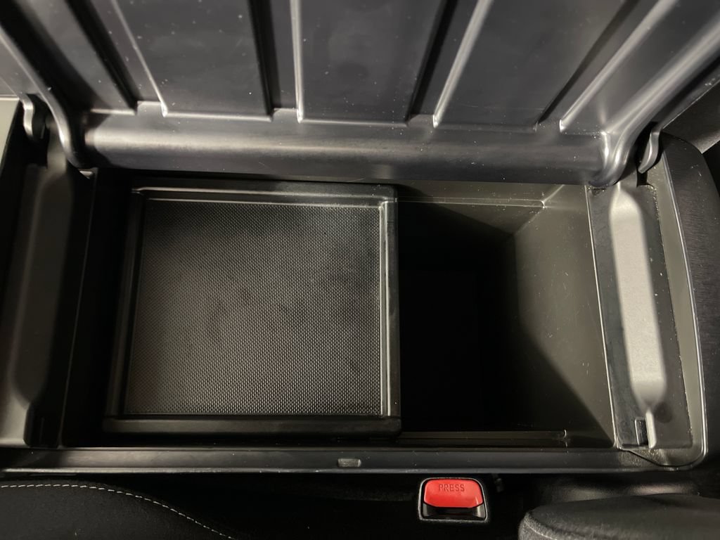 Certified 2017 Toyota Prius V Two FWD image 23