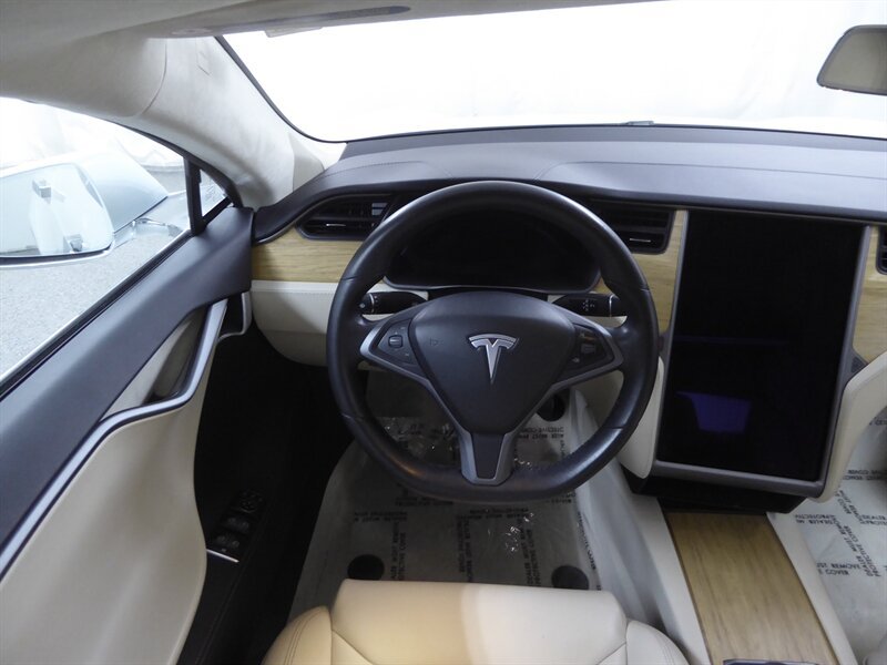 Used 2018 Tesla Model S 100D AWD/4WD image 10