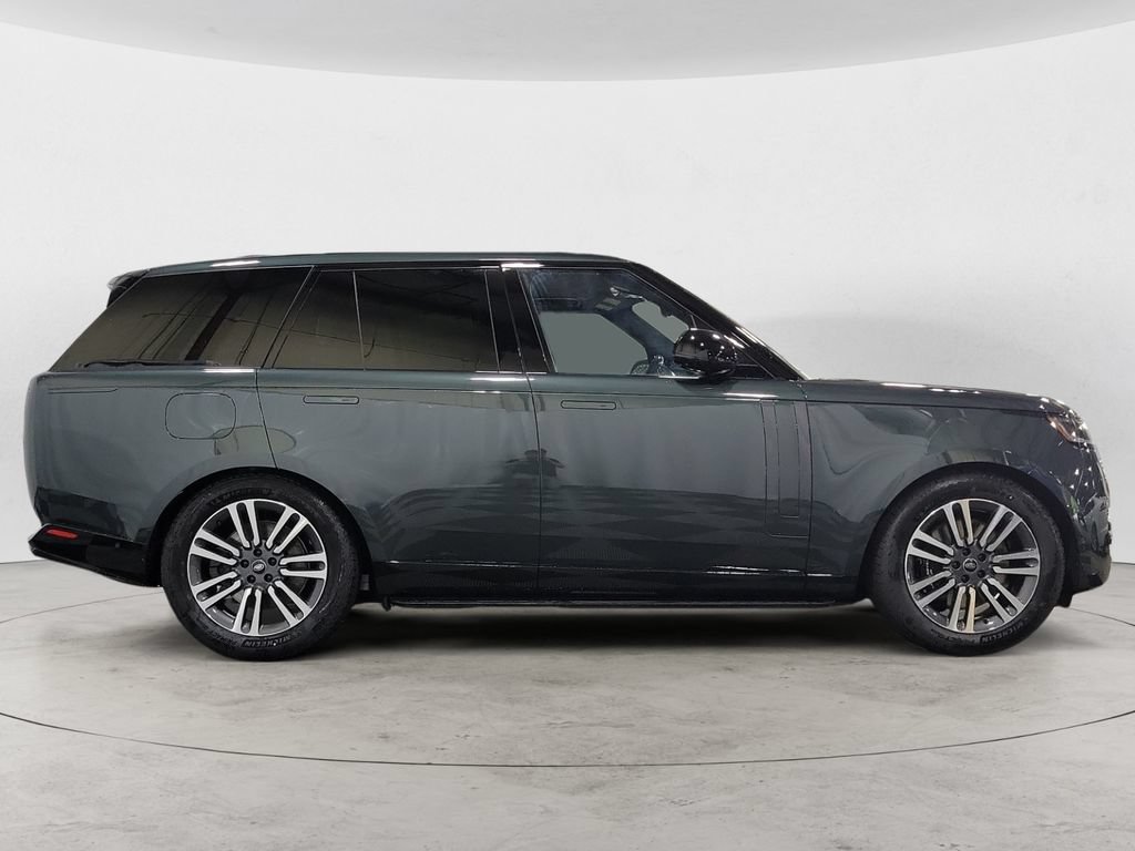 Used 2023 Land Rover Range Rover SE AWD/4WD image 6