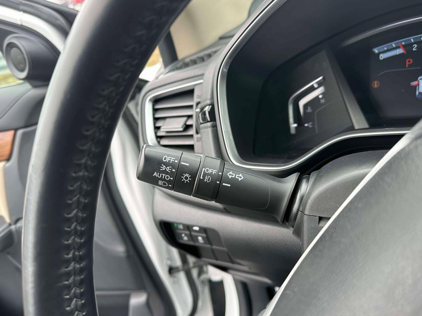 Used 2022 Honda CR-V EX-L image 24
