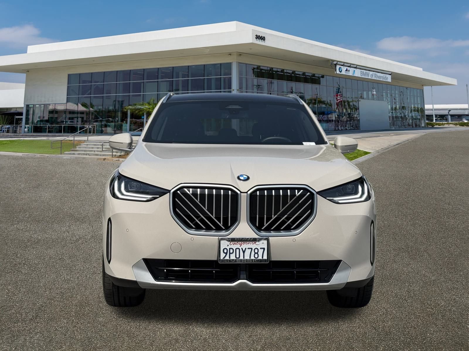 Used 2025 BMW X3 xDrive30i w/ Convenience Package image 4