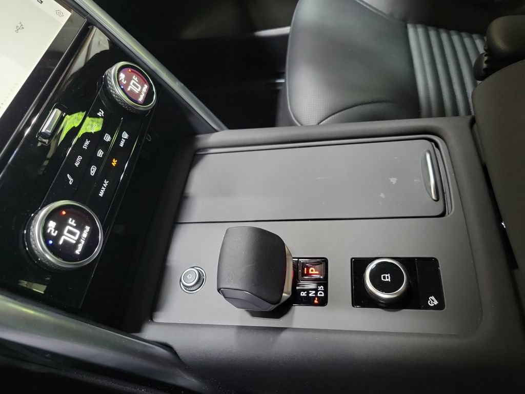 New 2026 Land Rover Discovery S AWD/4WD image 20
