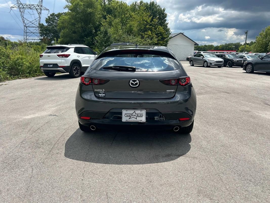 Used 2019 MAZDA MAZDA3 AWD Hatchback w/ Preferred Pkg image 4