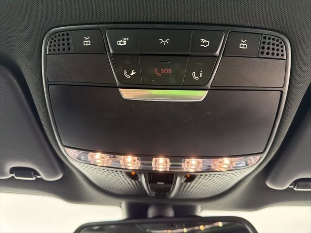 Used 2019 Mercedes-Benz GLC 300 4MATIC image 21