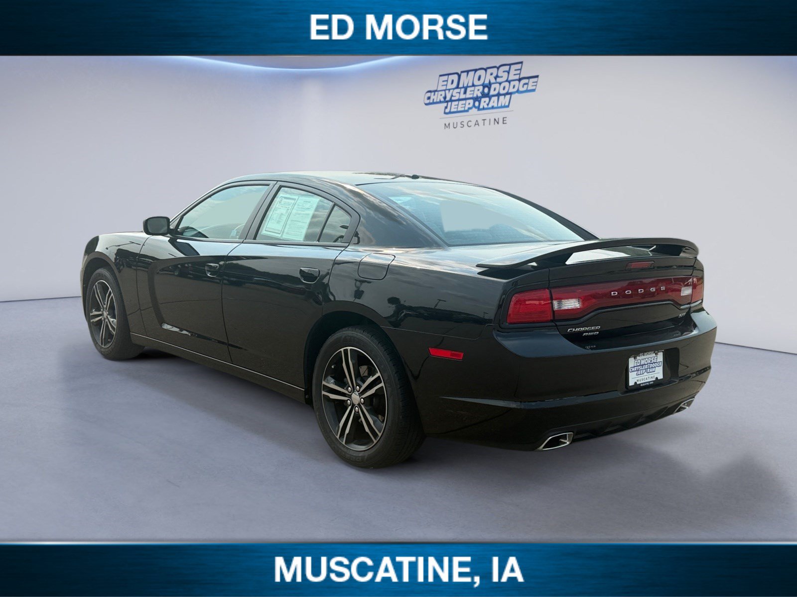 Used 2014 Dodge Charger SXT Plus AWD/4WD image 3