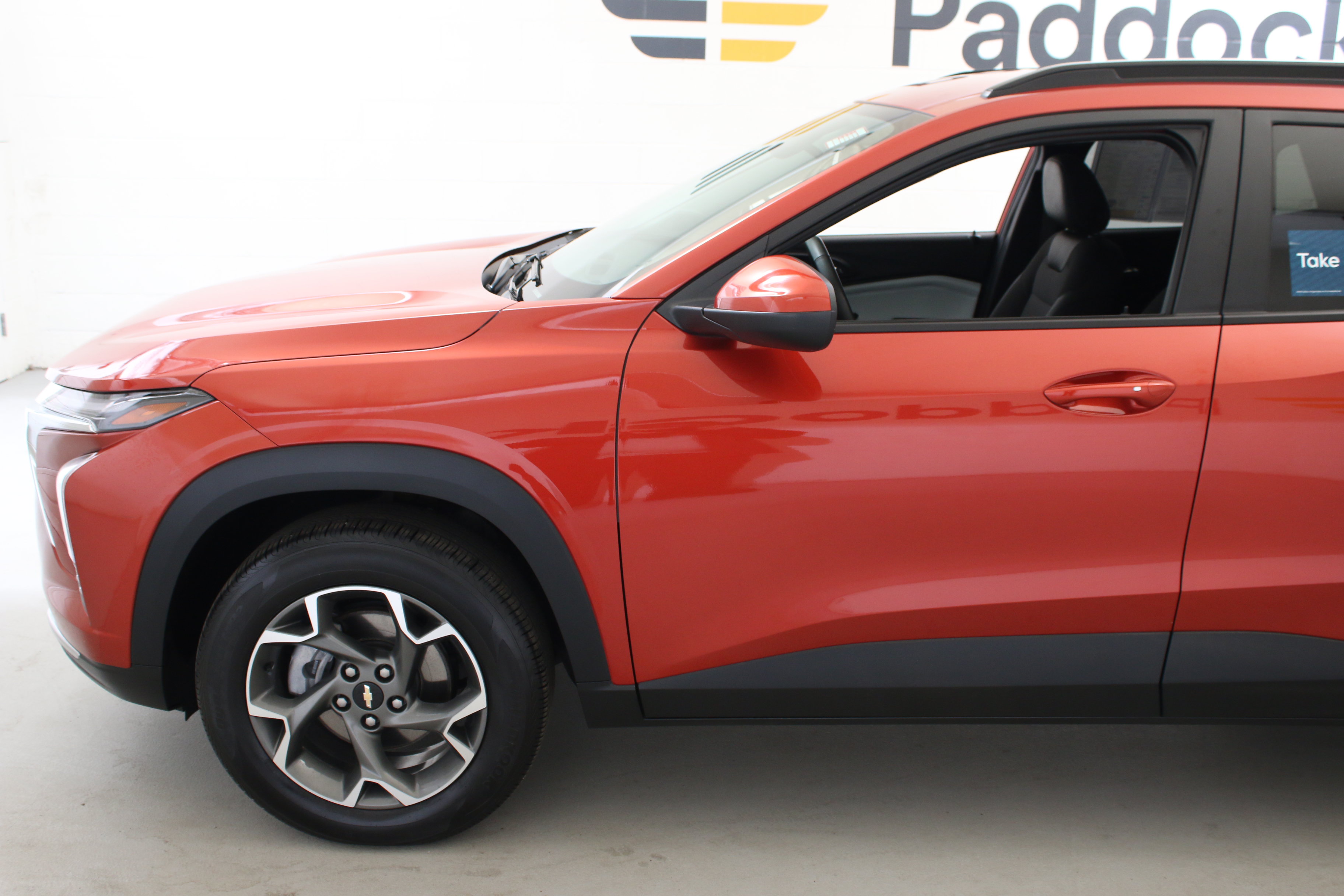 Certified 2024 Chevrolet Trax LT w/ Driver Confidence Package FWD image 2