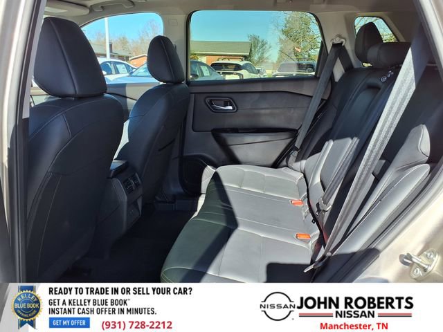 Used 2023 Nissan Rogue SL image 9