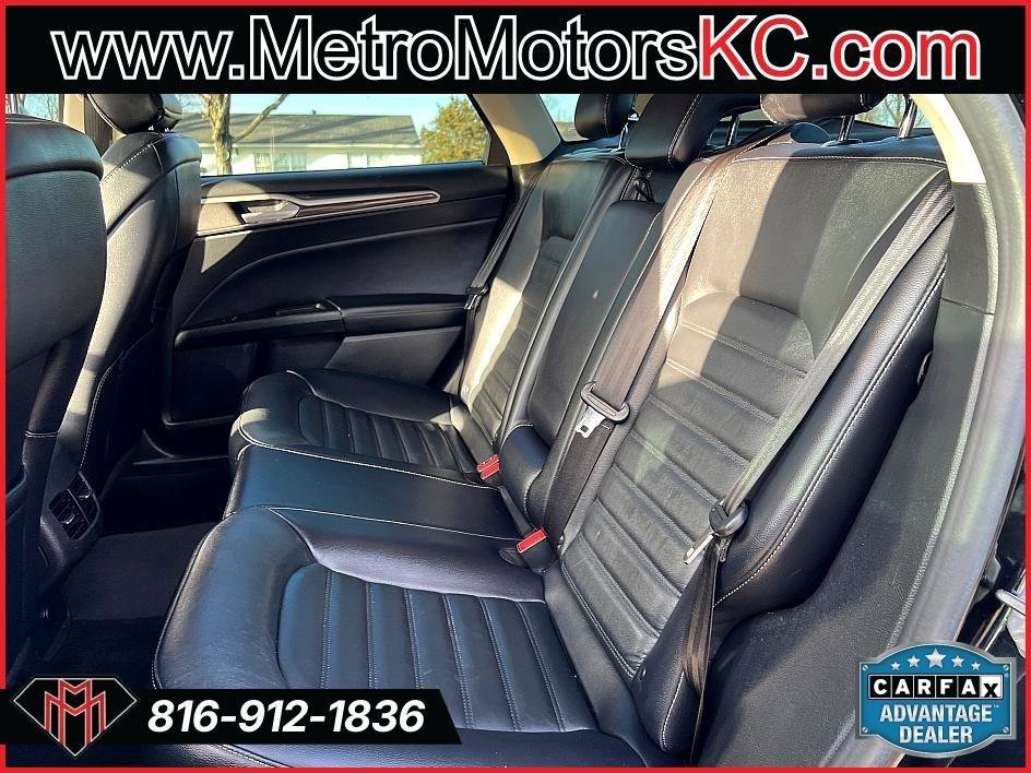 Used 2018 Ford Fusion SE w/ Fusion SE Technology Package image 33