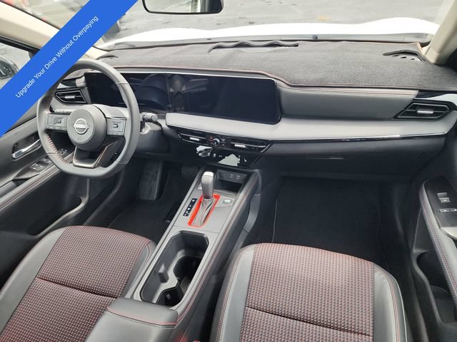 Used 2026 Nissan Kicks SR w/ SR Premium Package FWD image 14