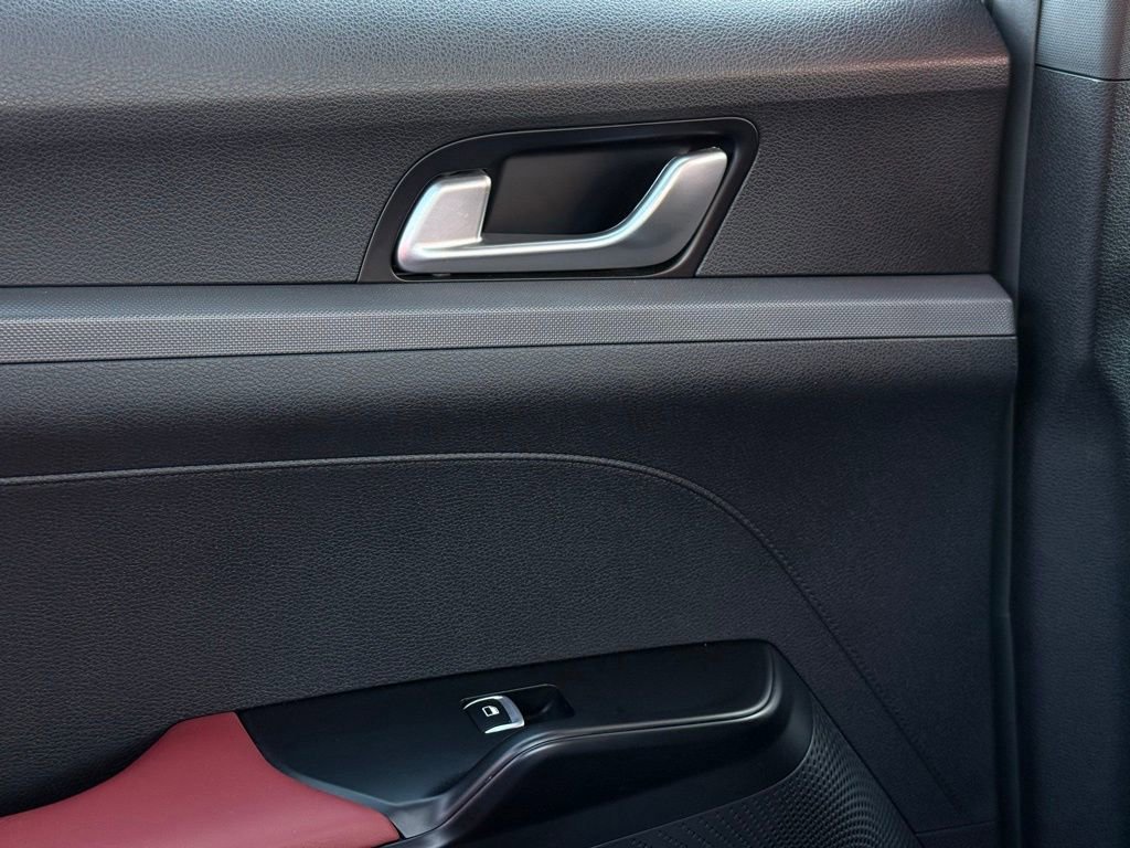 Used 2023 Kia K5 GT-Line image 47