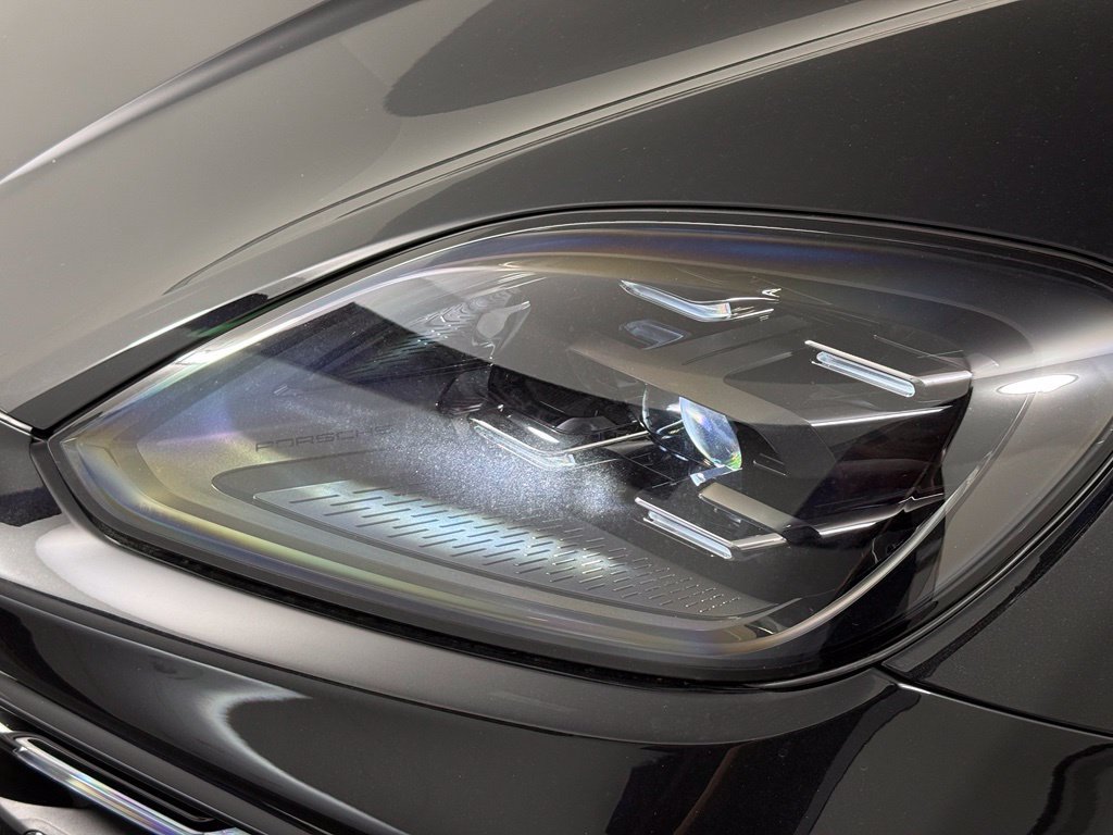 New 2026 Porsche Cayenne AWD/4WD image 12