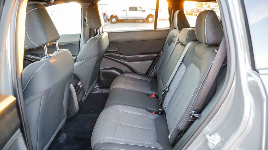 New 2026 Jeep Cherokee Laredo AWD/4WD image 22