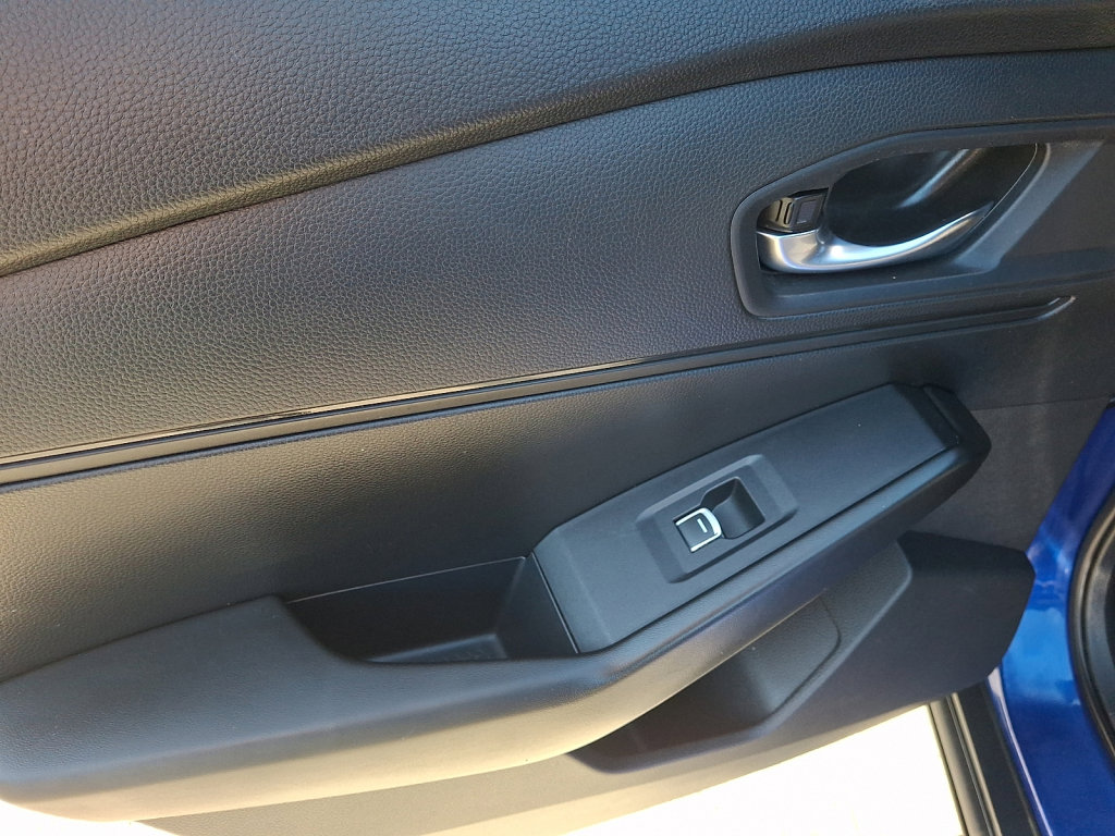 Used 2023 Honda Accord Sport image 17