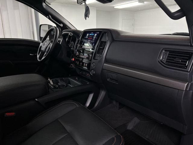 Used 2024 Nissan Titan PRO-4X w/ Pro-4x Convenience Package AWD/4WD image 30